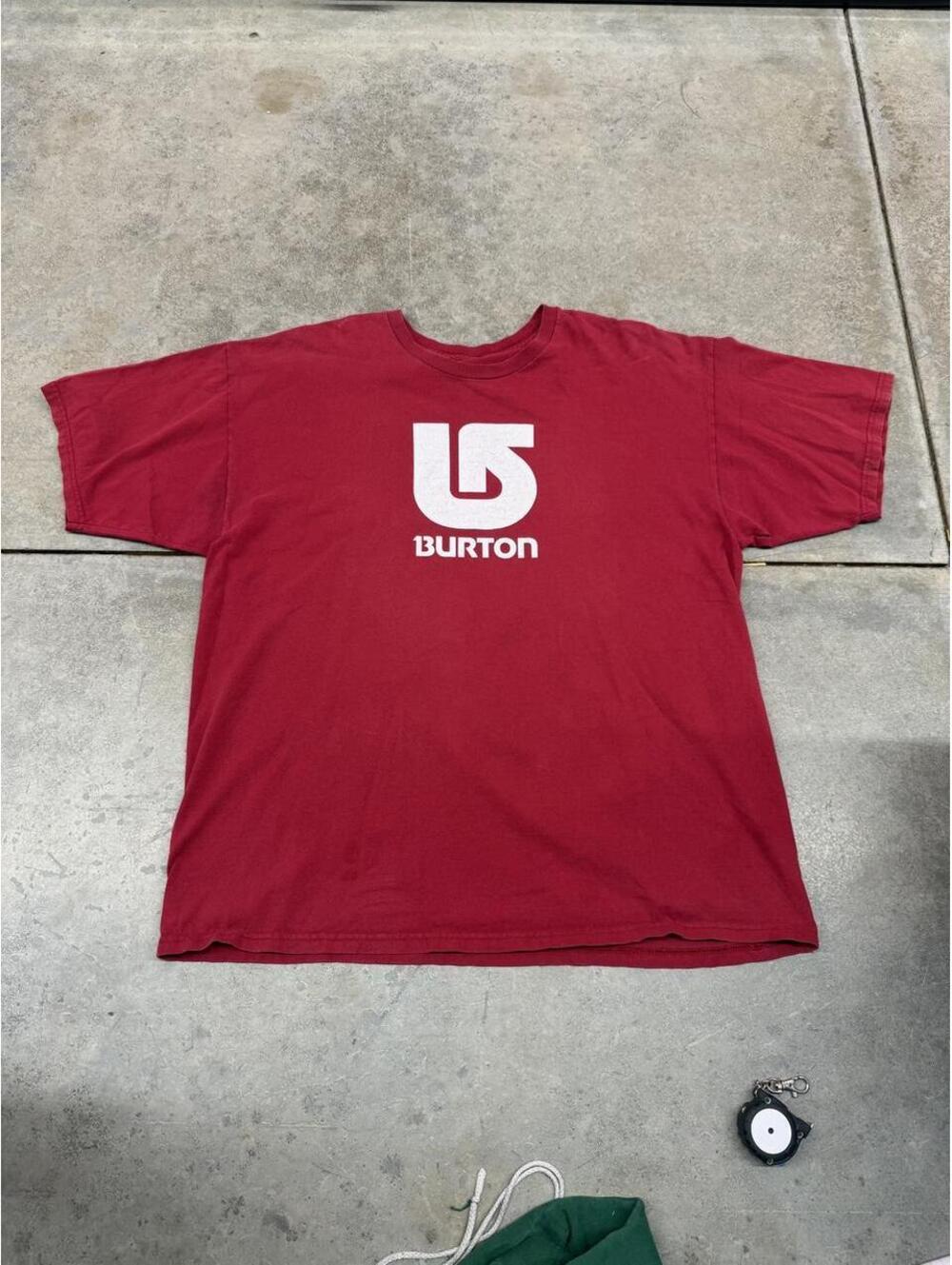 vintage burton snowboards red and white shirt size xl